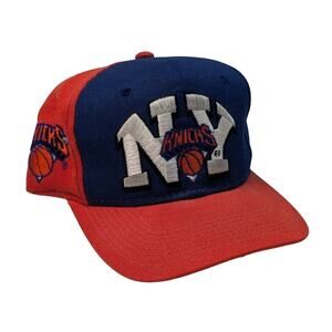 Vintage New York Knicks NBA Basketball Colorblock Snapback Hat Script Big Logo